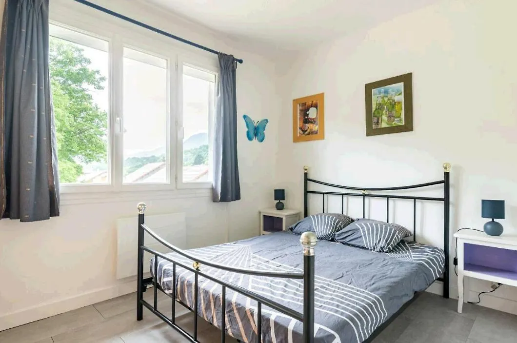 Jolie Appart T4 La Zoune Avec Jardin 8 Personnes Chorges Apartmán